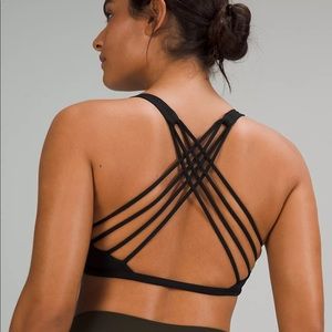 Lululemon Free to Be Bra